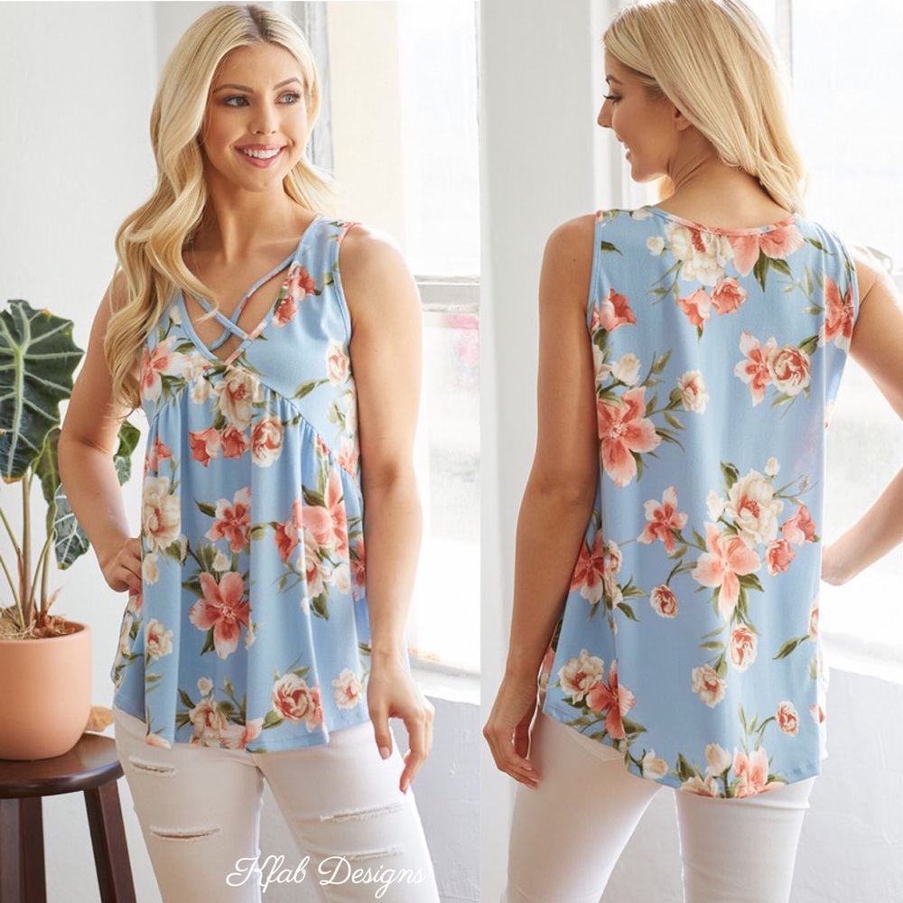 LAST 1! V Neck Blue Floral Criss Cross Detail Top! - Picture 2 of 7